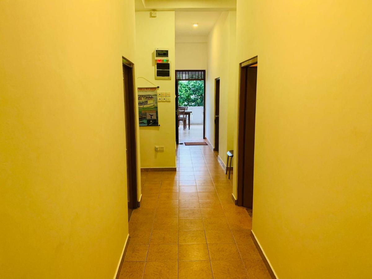 Sam'S Guest House Unawatuna Esterno foto