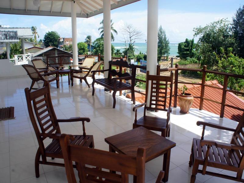 Sam'S Guest House Unawatuna Esterno foto